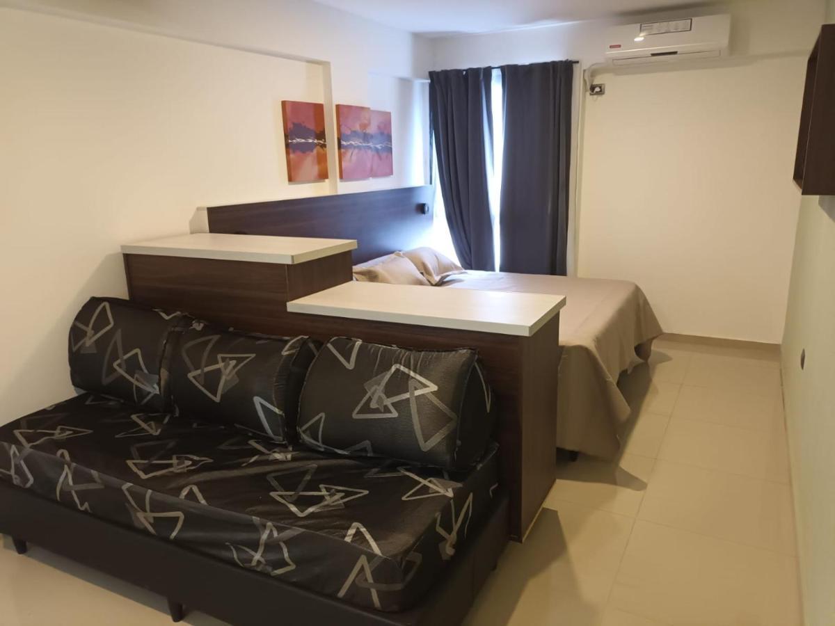 Golden Ross Hotel วิญาการ์ลอสปาซ ภายนอก รูปภาพ