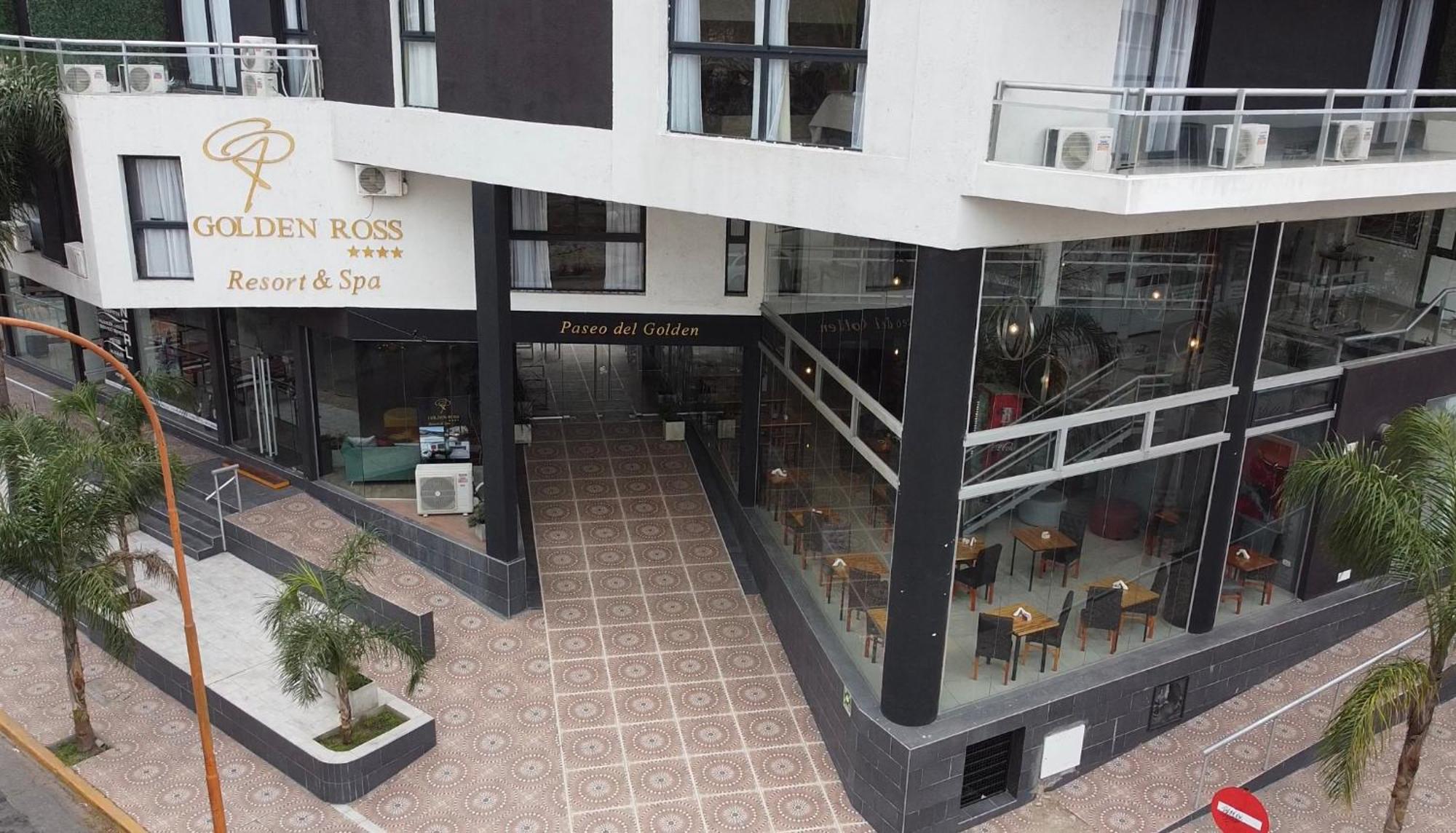 Golden Ross Hotel วิญาการ์ลอสปาซ ภายนอก รูปภาพ